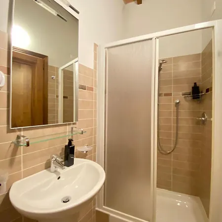 Nel Casale *